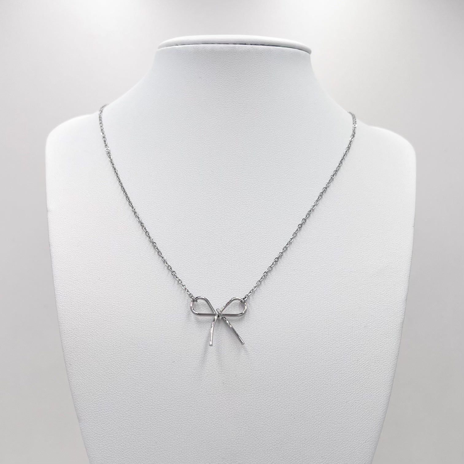 Bow Necklace | Annie Austen